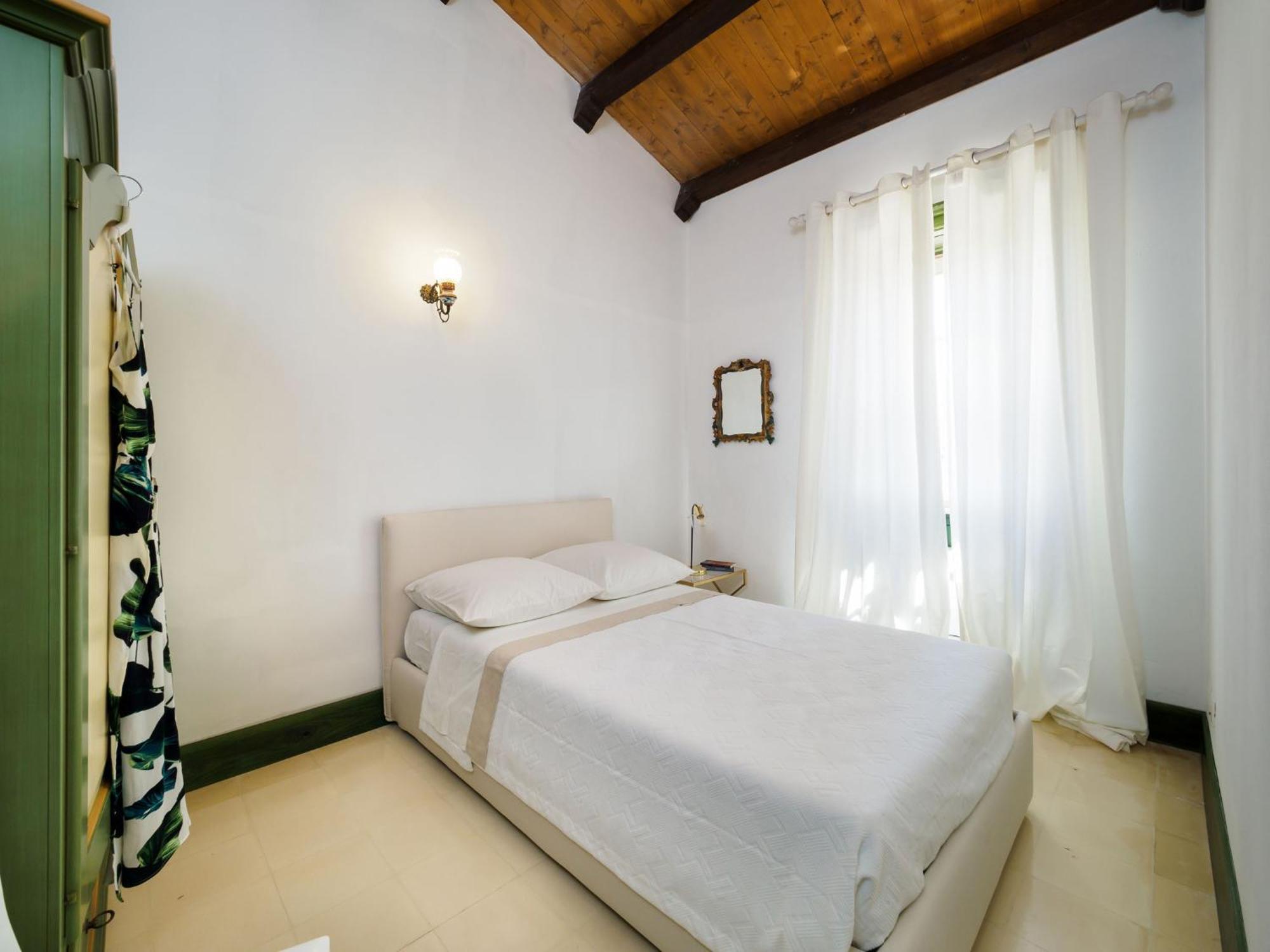 Gira Sole Villa Fontane Bianche Bagian luar foto